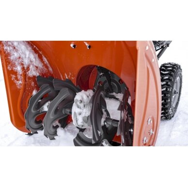 HUSQVARNA sniego valytuvas ST 124 15